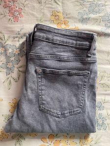 Men’s Gray straight fit  Jeans
