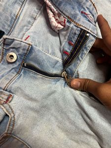ECKO RED Distressed Light Wash Jeans bootcut
