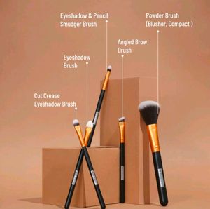 Swiss Beauty 5 Makeup Brush Set