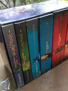 Harry Potter 7 Books Box Set