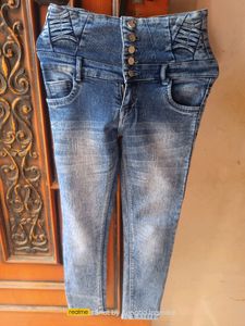 High Waist Jeans New With 5 Button