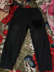 Black Pants with Velvet Pocket