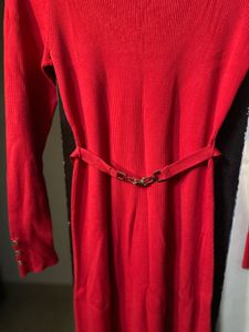 FOREVER NEW Elegant Red Maxi Dress with Belt