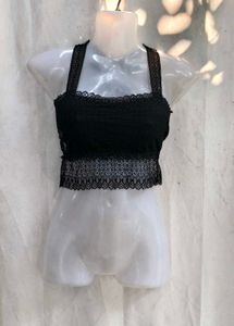 101110. Black Lace Crop Top
