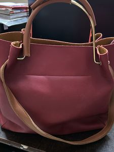 Hand bag