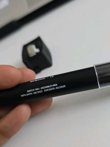 MARS - Lip Crayon - Girlpower with sharpner