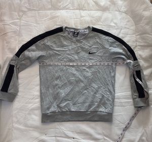 Nike Grey Crewneck Sweatshirt