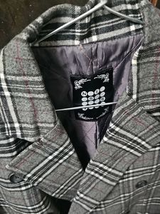 Price Drop ! Trendy Plaid Jacket