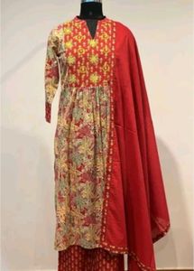 Beautiful Maroon Kurta with Floral Print
