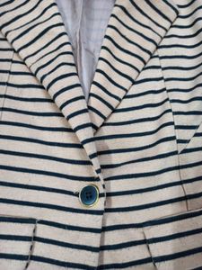 MINE women's cropped blazer jacket
