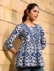 Blue &amp; White Printed Kurta Top💙