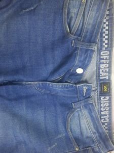 Lee Jeans_ women_ Size - 27 -28 Inches