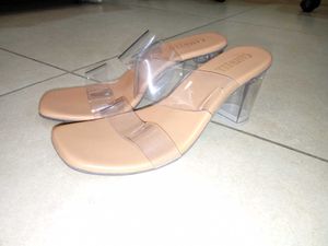 heel sandal