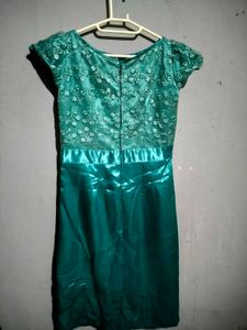 Elegant Teal Lace &amp; Satin Dress