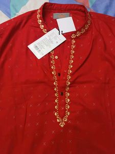 Men Red &amp; Gold-Toned Geometric Kurta
