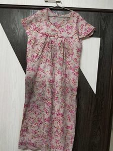 Charming Floral Print Nightgown