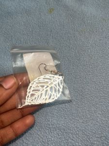 Stylish earrings
