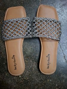 Stylish Women's Flat Sandals