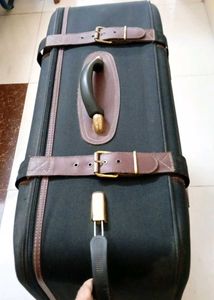 Vintage style Large Black Retro Suitcase Trolley