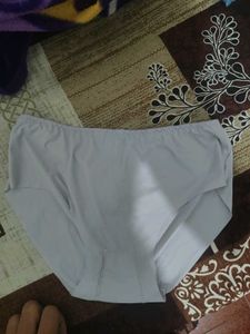 Comfortable Women's Briefs