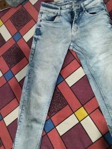 Light Wash Denim Jeans