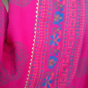 Pink ethnic kurta set but