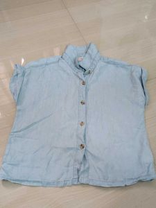 Light Blue Short Sleeve Collared Shirt