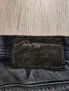Ma4918 Lawman pg3 jeans waist 32 inches