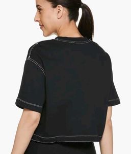 ✨️Limited edition Nike Cropped T-Shirt✨️