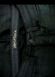 Stylish Black Bootcut Jeans