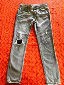 Grey Distressed Skinny Jeans