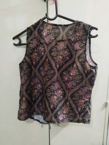 Floral printed vest
