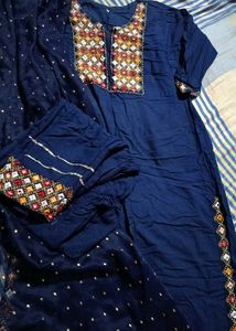 Embroidered Kurta Set