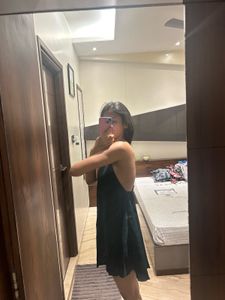 criss cross halter neck backless green dress