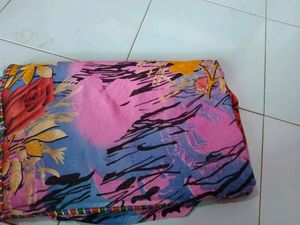 Printed Saree With Unstitched Blouse