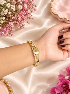 Elegant Anti Tarnish Bracelets - 4 pcs Set
