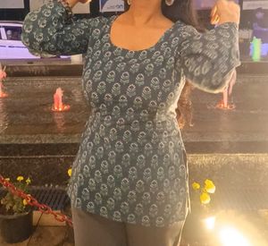 Stylish Printed Kurta