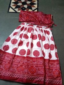 bandhani print White &amp; Red Printed Lehenga sets