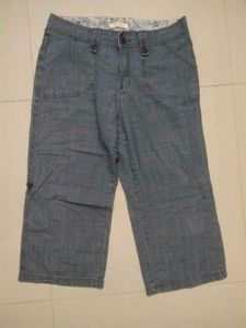 Imported Lee Capri Pant