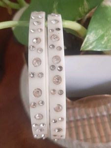 Elegant off-white PlasticBangles with Crystals