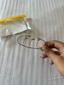 Sparkling handcuff
