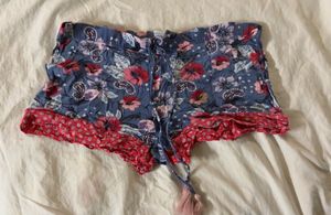 Boho Floral Print Shorts