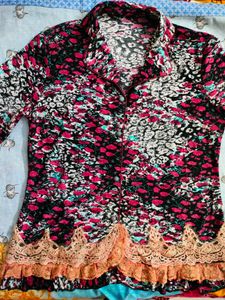 Floral Print Blouse( Top)