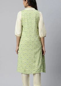 Elegant Ethnic Kurta with Jacket