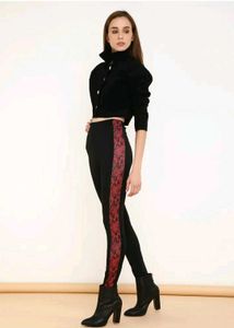 🐍snake print black leggings