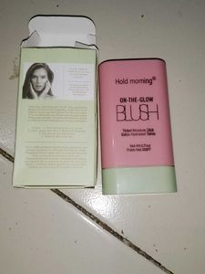Creamy Pixel Blusher.
