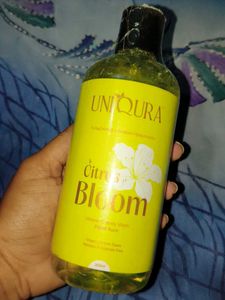 Uniquora Citrus Bloom Body Wash