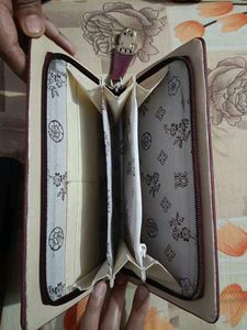 Wine colour Wallet