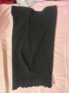 Cute Black Ruffle pencil skirt with  sus