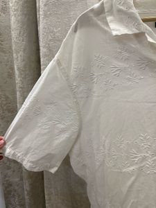 Chic White Embroidered Cotton Shirt